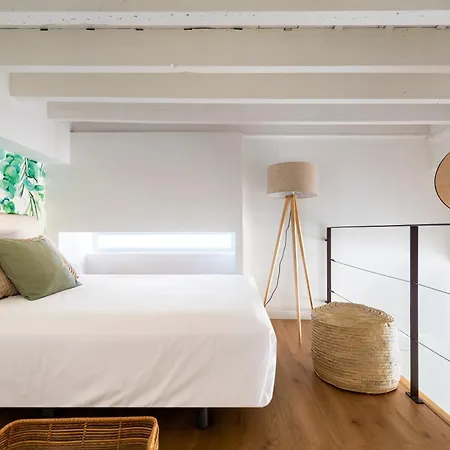Unika Homes Puerta De La Maestranza アパート *