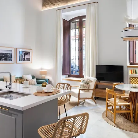 Unika Homes Puerta De La Maestranza Apartment *