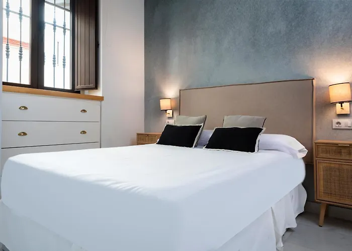 아파트 Unika Homes Puerta De La Maestranza